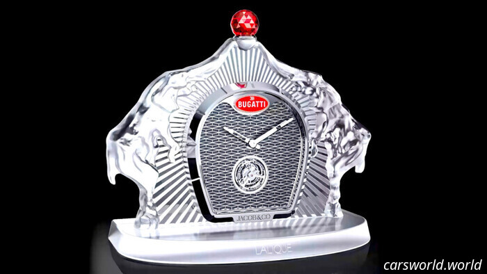Questo orologio da tavolo da 2 240.000 fa qualcosa che anche una Lamborghini non può / Carscoops